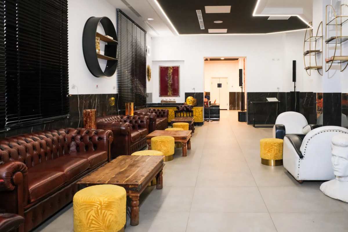 Location in zona Bovisa - Area Relax Divani
