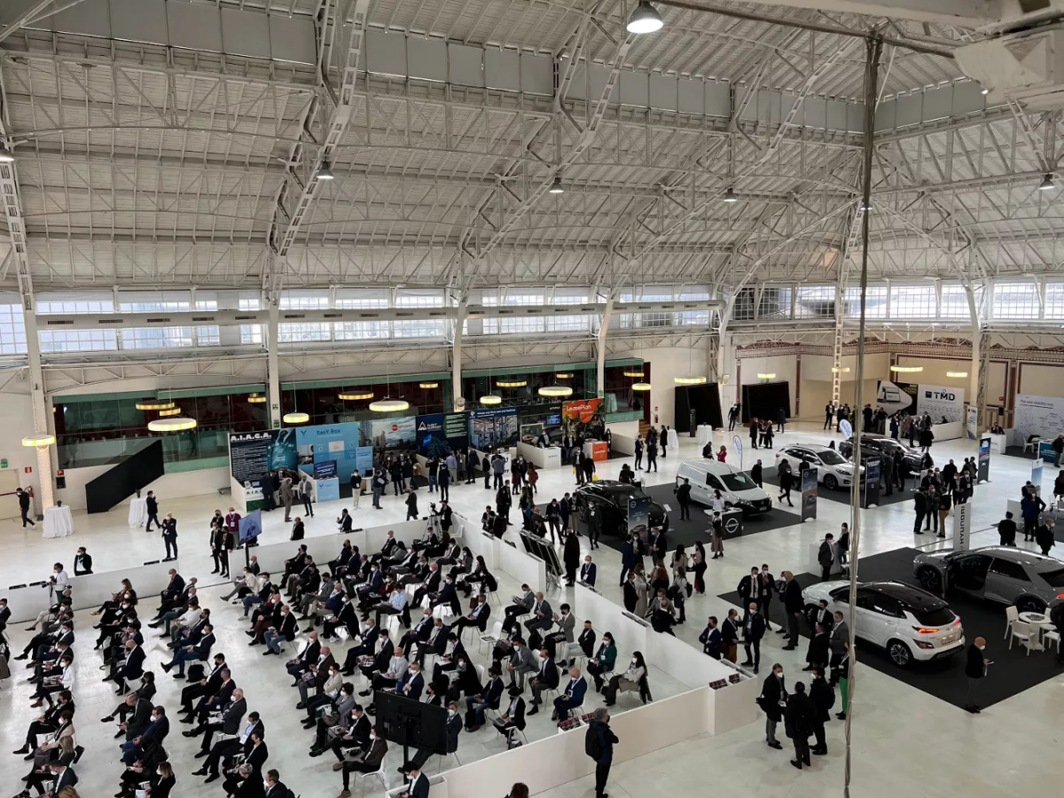 Palazzo del Ghiaccio - Platea - Show Auto