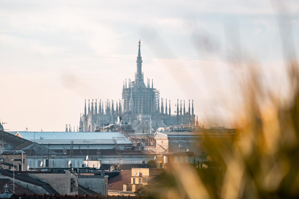 Terrazza Eventi Regina - Location 5 giornate Milano - Dettaglio vista duoo rooftop